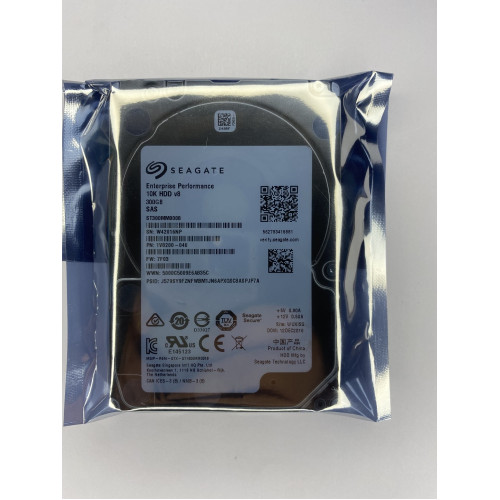 Жесткий диск Seagate 300GB SAS HDD PN: 1V8200-046 MODEL: ST300MM0008